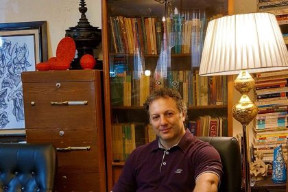 بازاندیشی معرفت‌شناختی در باب یک پدیده‌‌ی فکری: مورد شروین وکیلی