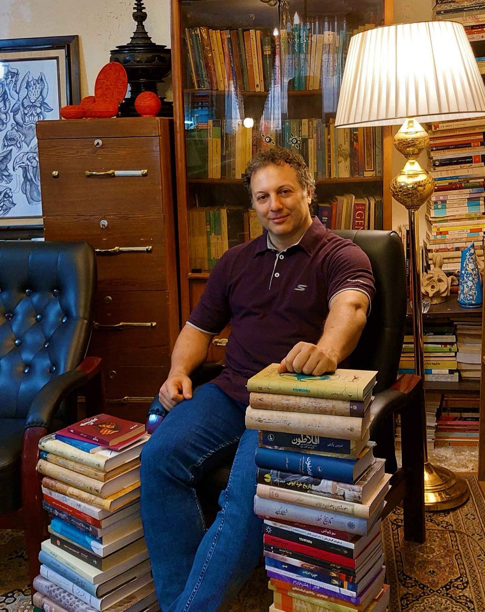 بازاندیشی معرفت‌شناختی در باب یک پدیده‌‌ی فکری: مورد شروین وکیلی